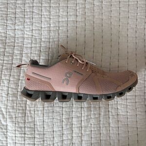 On Cloud Women's Pink Athletic Shoes